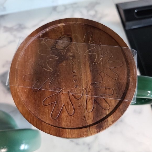 Rae Dunn Christmas Mugs (2020) - Picture 5 of 5